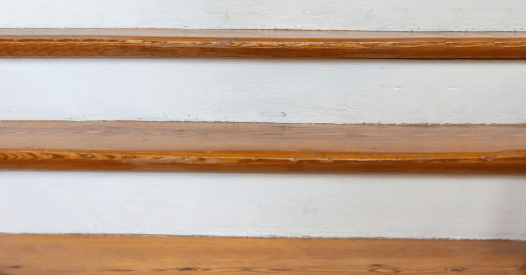 Stair Nose Molding Guide: Best for Your Staircases