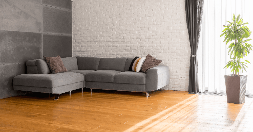 Enhance Your Space with Exquisite European Oak and Red Oak Hardwood Flooring