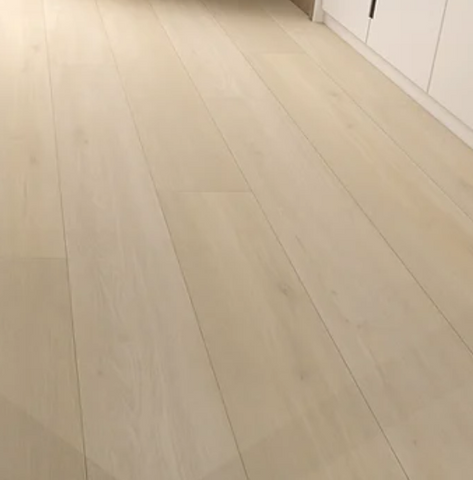 Aurora Vinyl LuxeCore Avalon