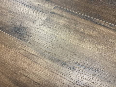 Signature Collection Vinyl Grandview Plus Roasted Timber